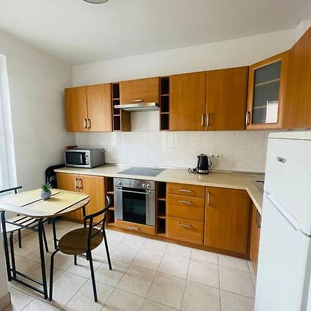 Central Studio Close To Andrassy Avenue For 4 Persons Budapeste Exterior foto